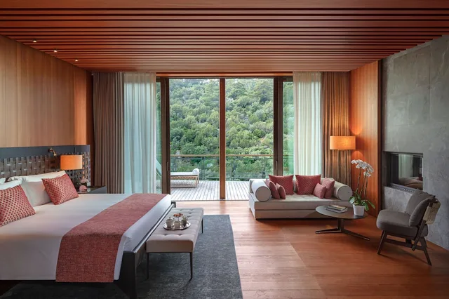 Oriental, Suite, King and Twin Beds, Mandarin Oriental Bodrum 1/1