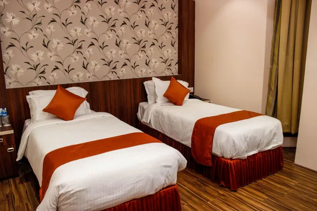 Premium, Double or Twin Bed, Regenta Inn Larica Ct 1/2