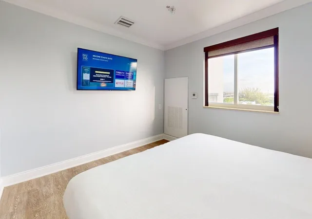 جناح تنفيذي بسرير كينج بغرفة نوم واحدة بمطبخ، Nuvo Suites Hotel - Miami / Doral 5/10