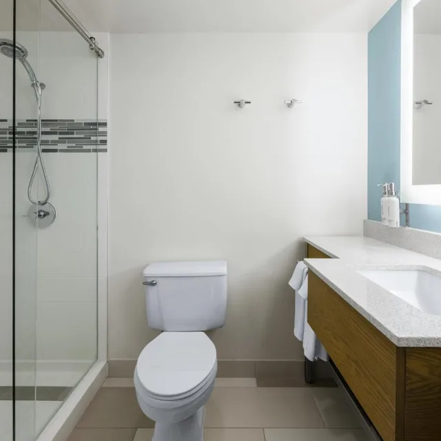 Wellness, 2 Double Beds، EVEN Hotel Rockville Washington DC Area 5/8