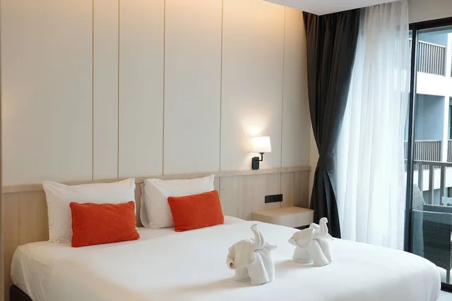 غرفة ديلوكس بسرير مزدوج بإطلالة على المسبح، Aree Tara Resort Krabi 1/9
