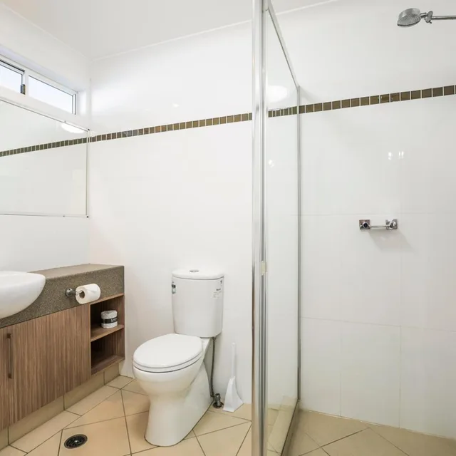 2 Bedrooms, Apartment, Nightcap at Golden Beach Tavern 9/10