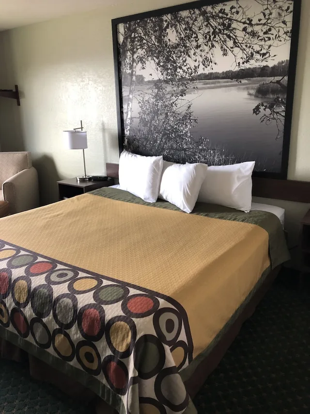غرفة قياسية بسرير كوين، Super 8 By Wyndham Alexandria Mn 10/10
