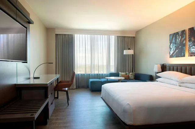 غرفة، Winston-Salem Marriott 1/4