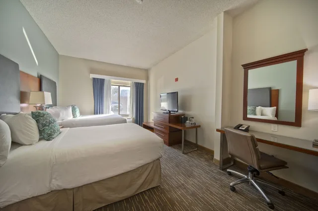 غرفة بسريرين مزدوجين، Wingate by Wyndham Round Rock Hotel & Conference Center 7/10