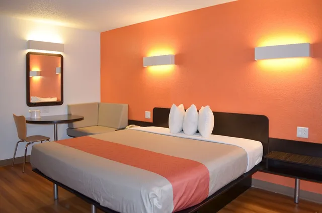 غرفة ديلوكس بسرير كينج، Motel6 Kingsland, GA - Kings Bay Naval Interstate 95 1/3