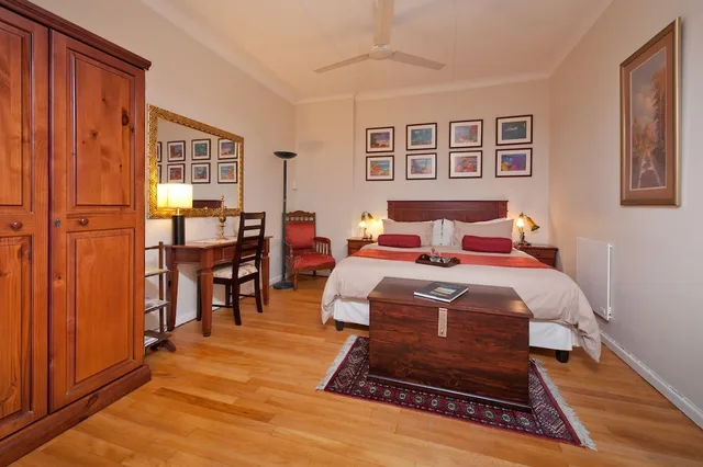 استوديو كومفورت بسرير كينج بغرفة نوم واحدة، Brown Jug Guest House 1/2