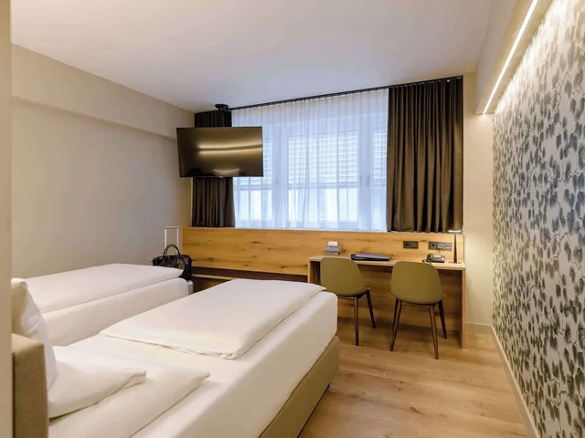 غرفة قياسية بسريرين منفصلين، Mercure Hotel Muenchen Altstadt 2/10