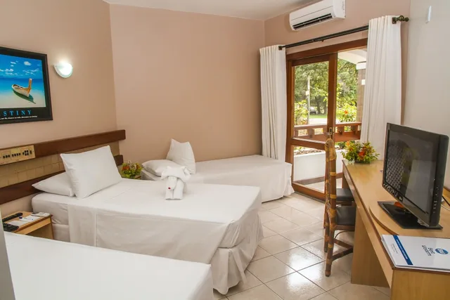 غرفة ديلوكس بسريرين منفصلين مع سرير إضافي، Best Western Shalimar Praia Hotel 1/8