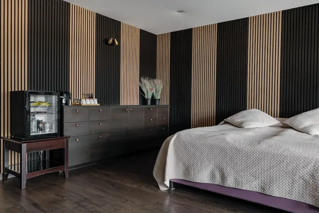 جناح عائلي بسرير كوين وسريرين منفصلين بشرفة، HOTEL KRIUNES 4/9
