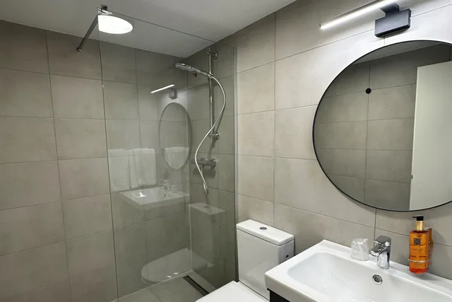 غرفة قياسية بسرير مزدوج، Aspire Palais Recklinghausen,Trademark Collection by Wyndham 6/10