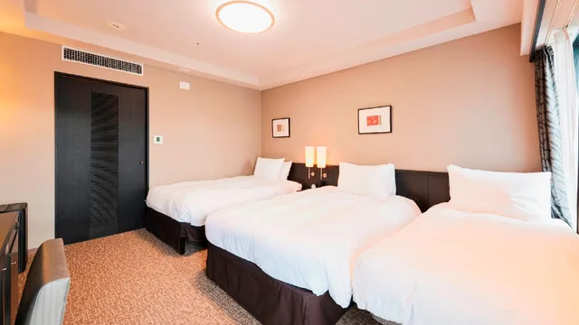 غرفة قياسية ثلاثية للمدخنين، Richmond Hotel Nagasaki Shianbashi 2/2