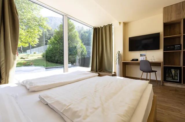 Deluxe, Double or Twin Bed, Mountain View, Hotel Kranjska Gora 3/10