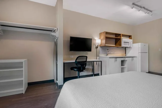 استوديو بسرير كوين، Extended Stay America Premier Suites Daytona Beach Ormond Beach 1/4