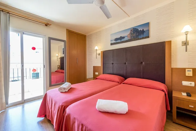 غرفة بسرير مزدوج، Hostal Europa Punico 4/6