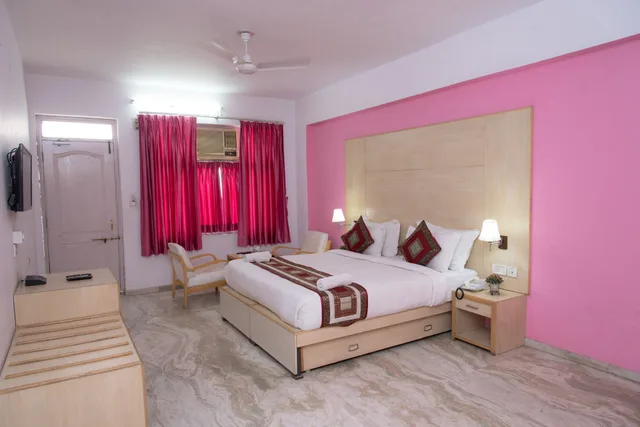 غرفة سوبيريور بسرير كوين، HOTEL GORBANDH 7/10