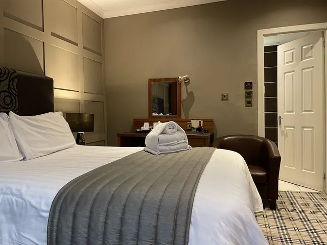 غرفة بسرير مزدوج بحوض استحمام، Glazert Country House Hotel 1/3