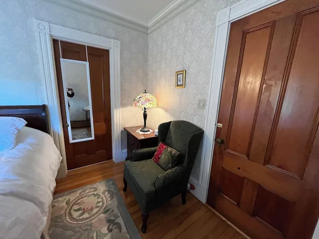 غرفة كلاسيكية بسرير كوين بإطلالة على الحديقة، Cheney House 4/9