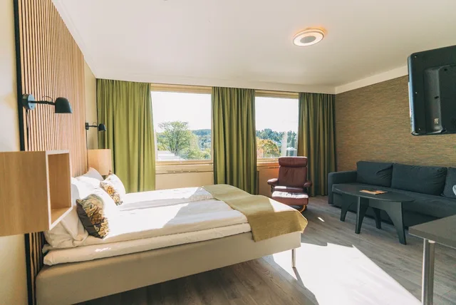 Standard, Twin Beds, Vic 2/7