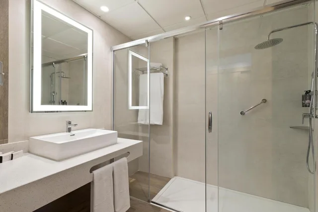 غرفة بسريرين مزدوجين، Best Triton Hotel 3/5