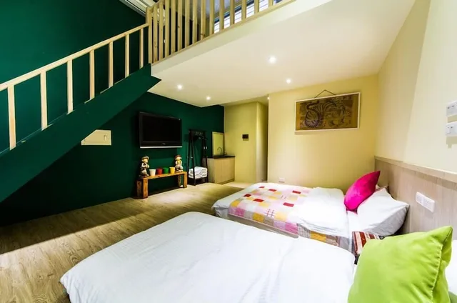 غرفة عائلية بسرير كينج وسريرين مزدوجين، LITHO Hostel 3/4