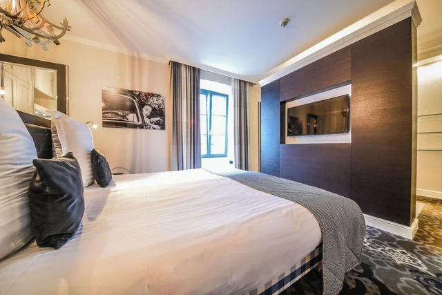 جناح بريميوم بجاكوزي، Le Clervaux Boutique Hotel 1/2