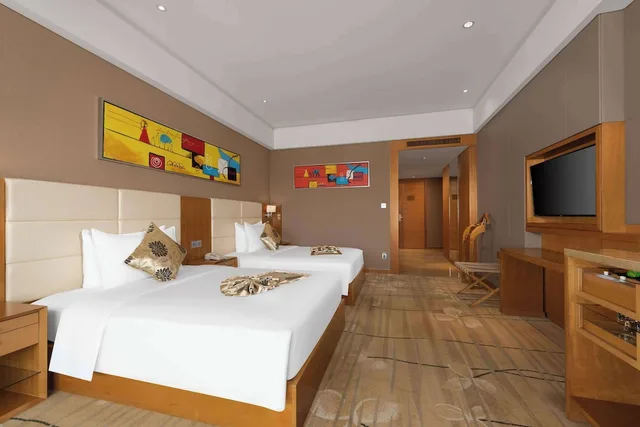 Superior, Twin Beds, Wyndham Putian Downtown 2/5
