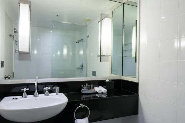 غرفة بسريرين مزدوجين، Sydney Harbour Marriott 13/13