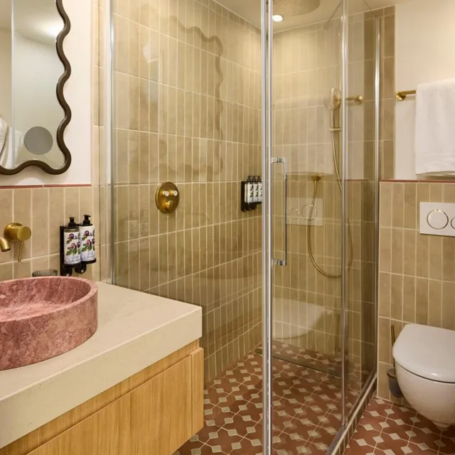 جناح بإطلالة على المدينة، Grand Hotel Roi Rene Aix - MGallery Collection 5/8