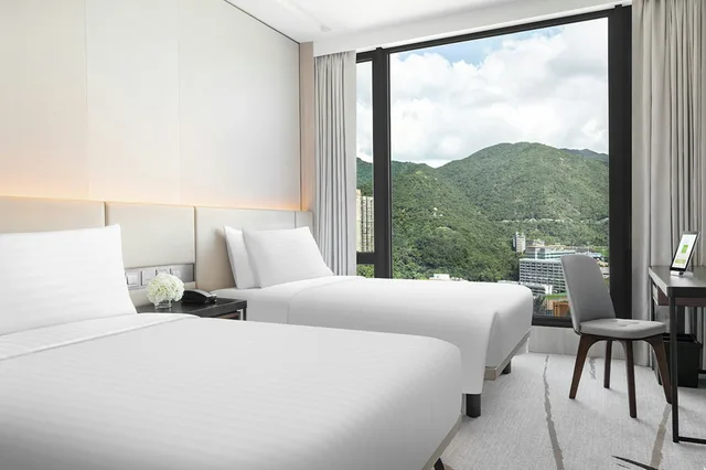 Green, Superior, Twin Beds, Alva Hotel By Royal 1/1