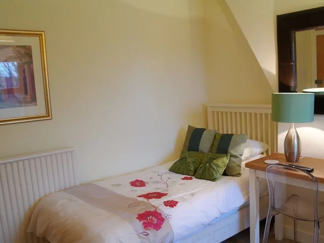 غرفة مفردة بسرير فردي بحمام مشترك، Bay Tree House B Amp B 1/2