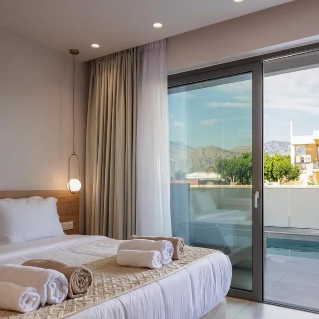 Superior, Double Bed, Shared Pool، Nima Boutique Hotel - Adults only 2/9