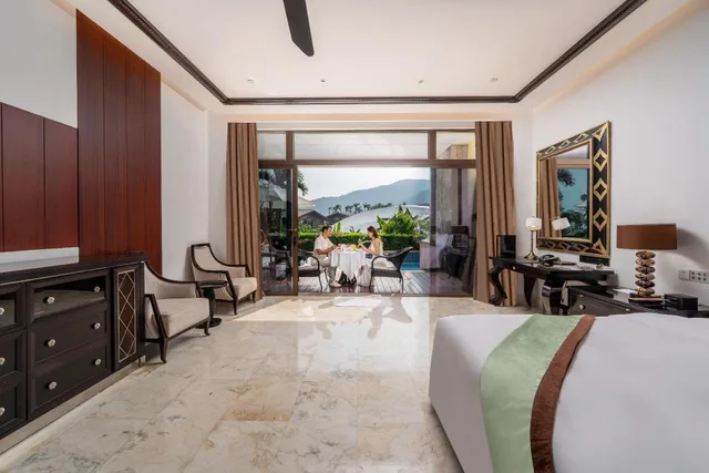Lagoon, Guest Room, King Bed, Lagoon View, Balcony, Pool Access, The St Regis Sanya Yalong Bay Resort 1/4