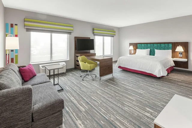 جناح استوديو سيغنتشر بسرير كينج لذوي الإعاقة، Hampton Inn Odessa Trinity 1/2