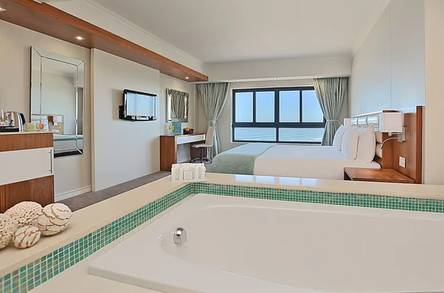 Sea-Facing Robben Island King، Blaauwberg Beach Hotel 9/10