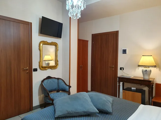 غرفة ثلاثية، Hotel San Giorgio 3/4