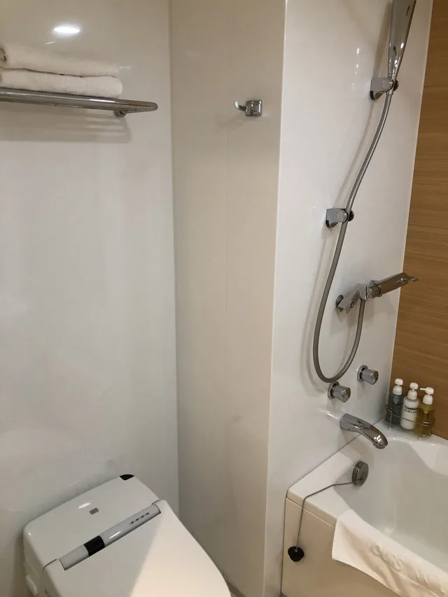 Room, Triple, Twin Beds, Murphy Bed، OURS INN HANKYU 7/7