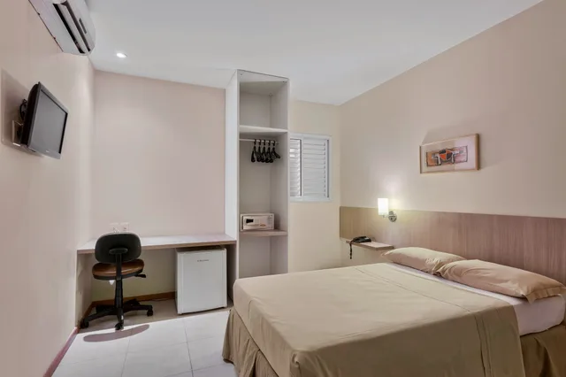Classic, Double Bed, Ibis Styles Belem do Para 4/9