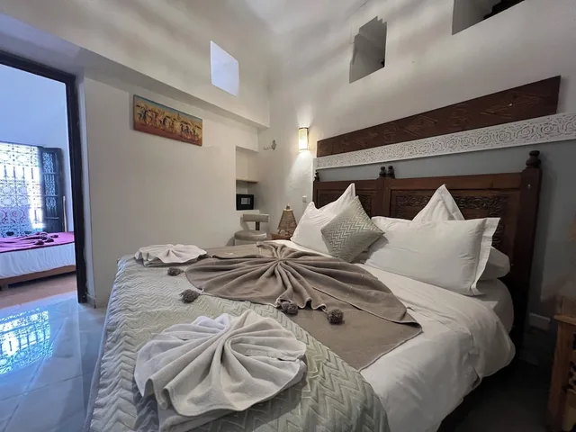 غرفة عائلية بثلاثة أسرّة بحمام خاص، Riad Jnan el Cadi 1/10