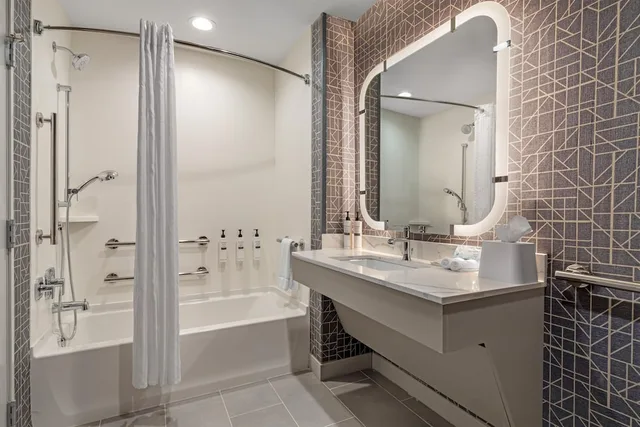 Efficiency, Suite, King Bed, Accessible، Homewood Suites by Hilton Walker Grand Rapids North 3/4