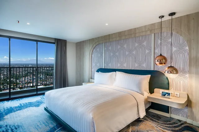 جناح جونيور، Aston Bintaro Hotel and Conference Center 1/4