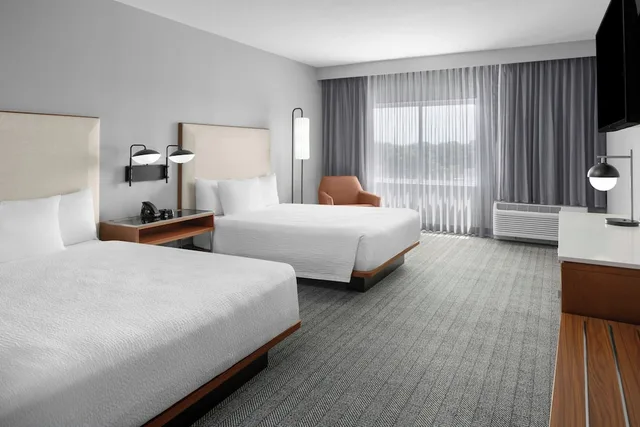 جناح بسريرين كوين مع أريكة، Courtyard By Marriott Tampa Oldsmar 1/4