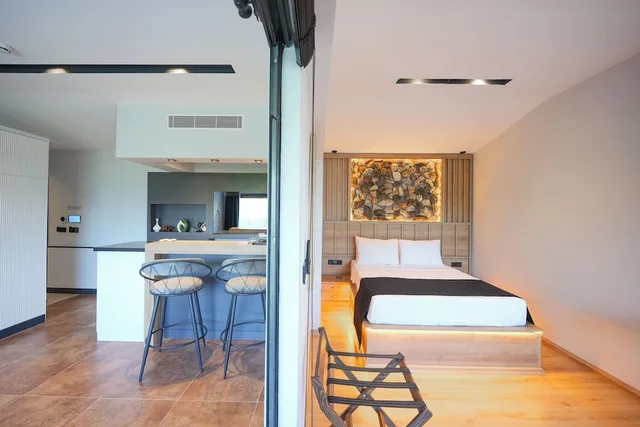 جناح بسرير كينج وسرير كينج وسريرين مزدوجين مع أريكة، Ramitos Boutique Hotel 8/10