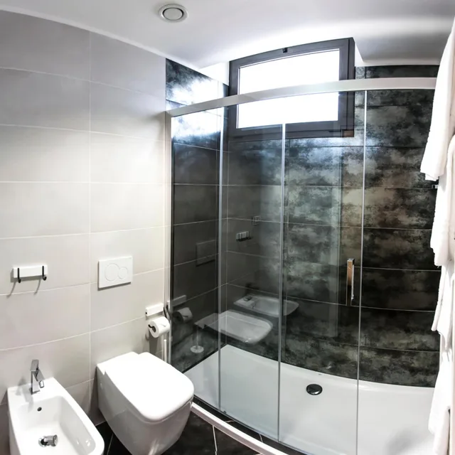 Room, Triple, 57reshotel Orio 5/10