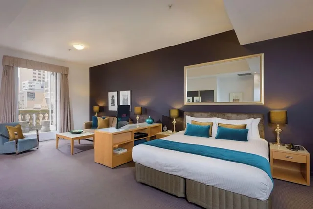 Heritage, Suite, Twin Beds, Balcony، Treasury on Collins 1/5