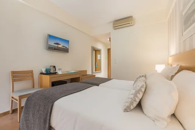 غرفة بسرير مزدوج بإطلالة على البحر، Dom Jose Beach Hotel 2/6