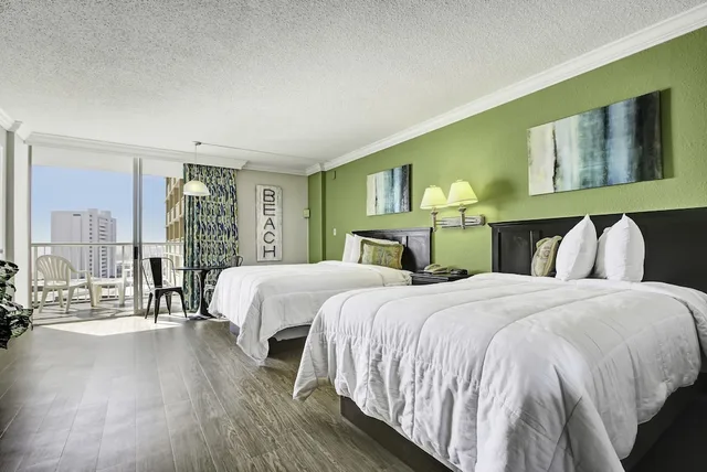 Efficiency, Standard, 2 Double Beds, Ocean View، Sands Ocean Club Resort 2/3