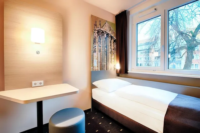 Room, Single, B&B Hotel Aachen-City 5/7