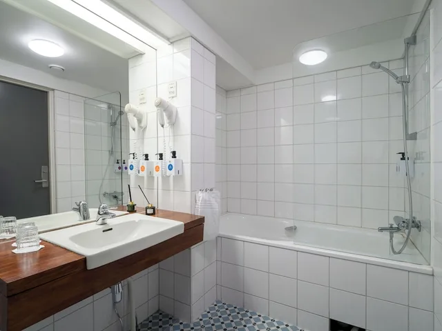 غرفة ديلوكس بسرير مزدوج، Quality Hotel Grand Larvik 5/7