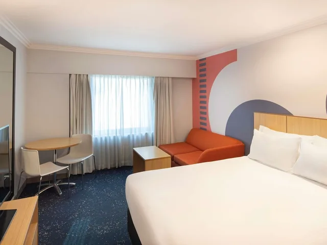 غرفة قياسية بسرير كينج، ibis Styles Sydney Central 2/10